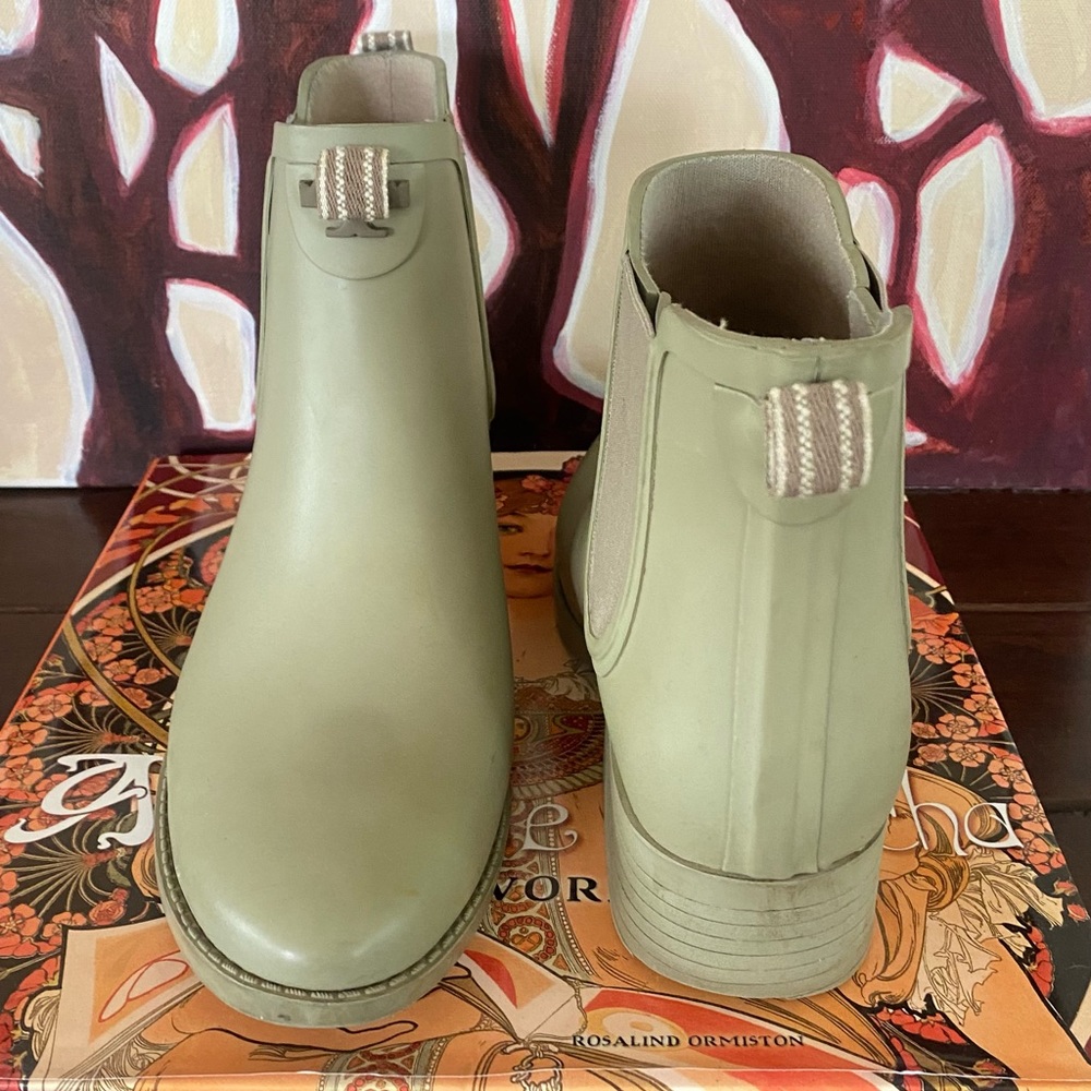 Tory Burch Boots